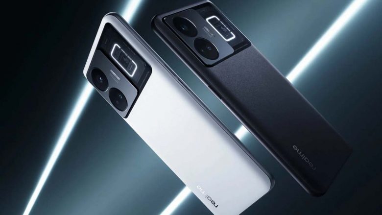 Realme GT 3 Launched Globally 240W Fast Charging That Can Charge A Phone In 10 Mins